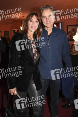 Theaterpremiere 'Trennung frei Haus' in München